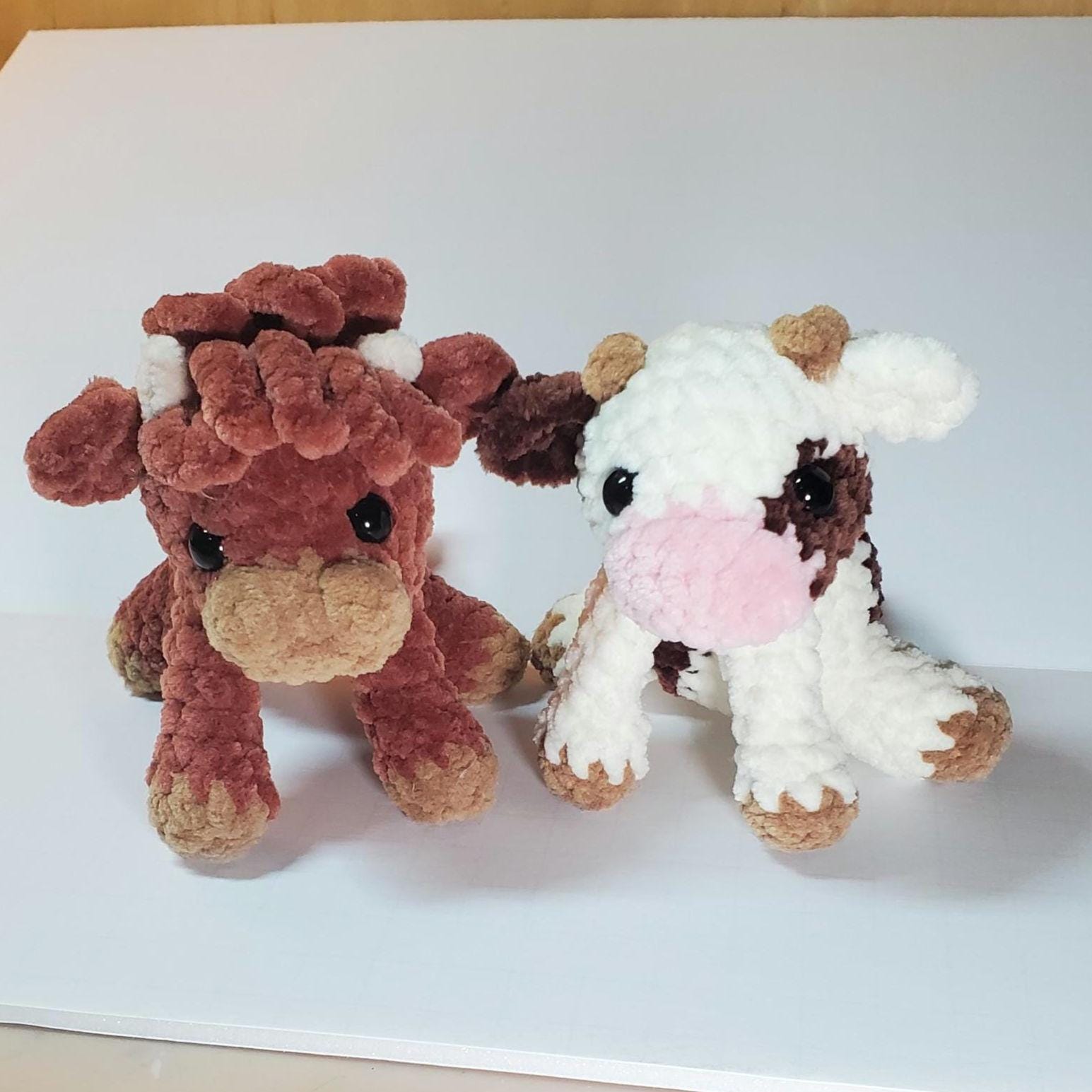 Handmade Crochet Cow: Soft Crochet Palm Plushie, Polyester Chenille Yarn